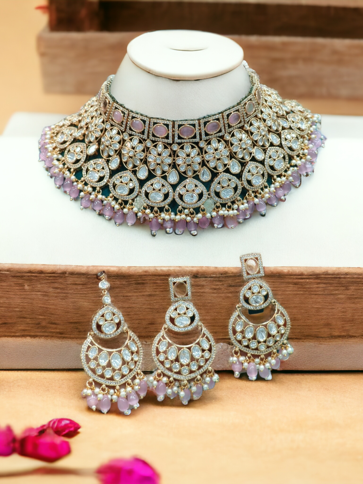 Lavender and Diamond Choker Set with Matching Earrings