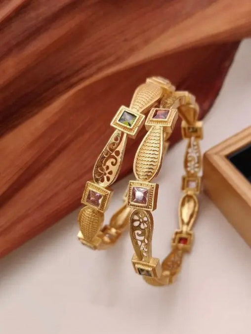 Shimmering Chunky Bangles & Bracelet (2 Pc)