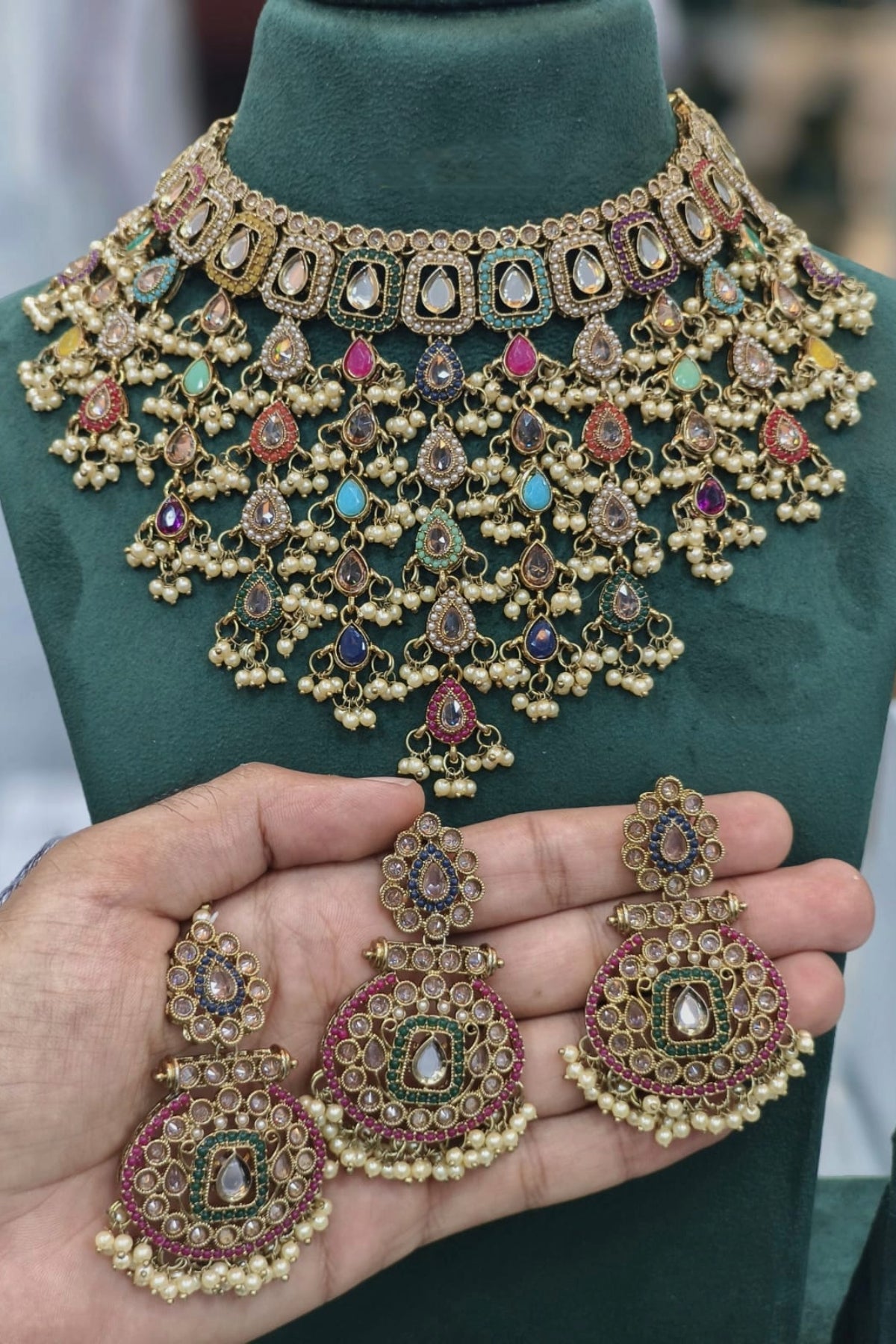 Traditional Kundan Bridal Choker Necklace Set with Earrings and Pearls