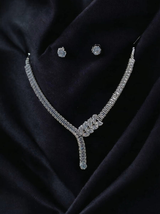 Elegant Crystal Drop Necklace & Earrings Set - Timeless Radiance for Special Occasions