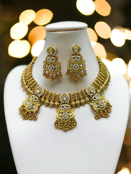 Antique Gold-Plated Necklace Set with Pearl Detailing